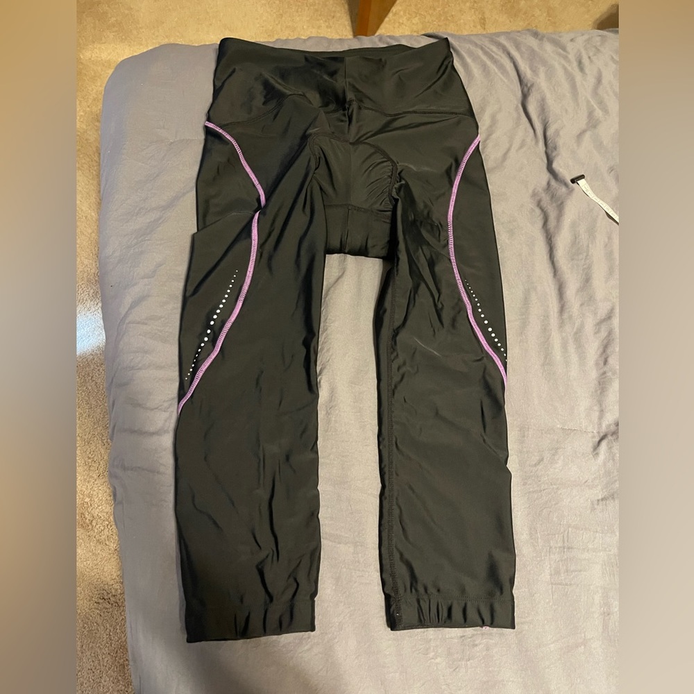 Baleaf spinning capris women’s size medium